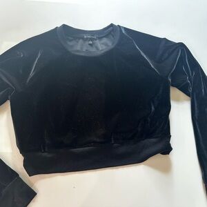 Beyond yoga crop velour black sweatshirt